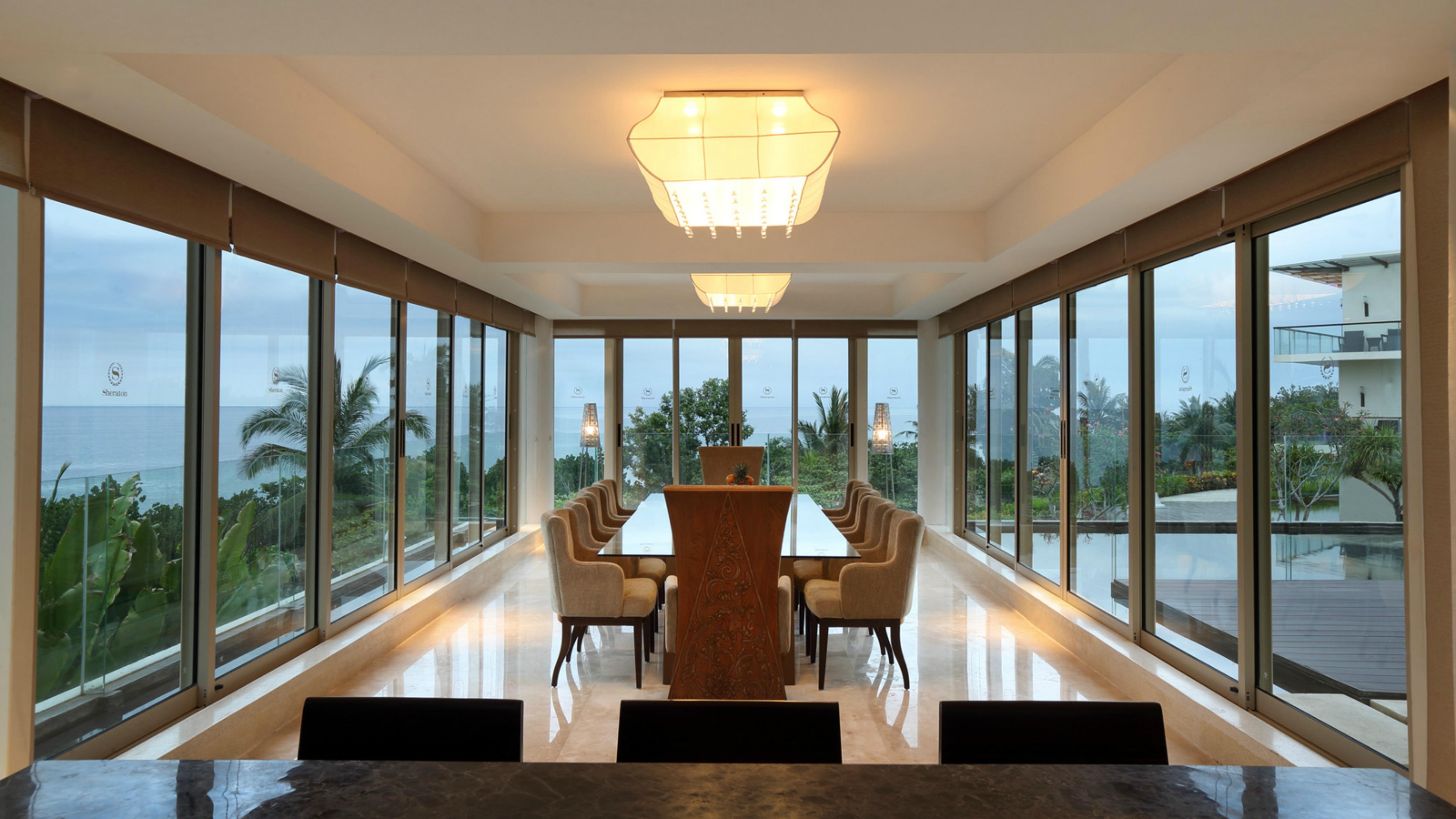 Sheraton Bali Kuta Resort Exteriör bild The interior of the hotel